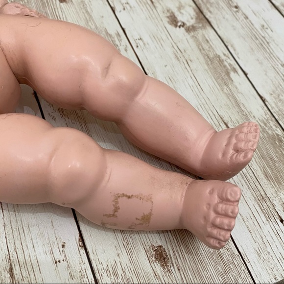 Vintage Hard Plastic Twist Legs Turn Head Doll - Picture 15 of 15